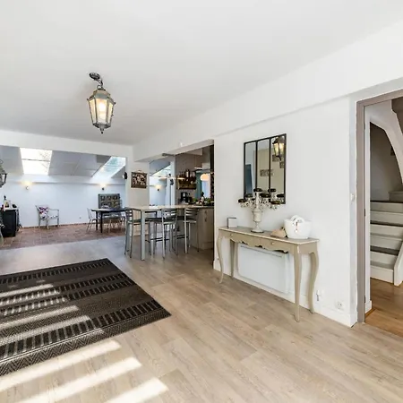 Le Poly - Maison Lumineuse Laval (Mayenne)
