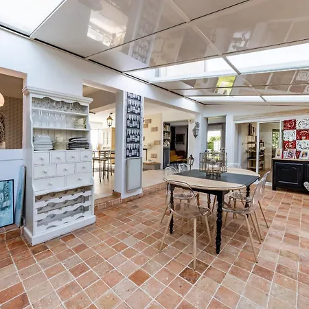 Le Poly - Maison Lumineuse Laval (Mayenne)